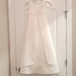 Flower girl/ Junior bridesmaid dress